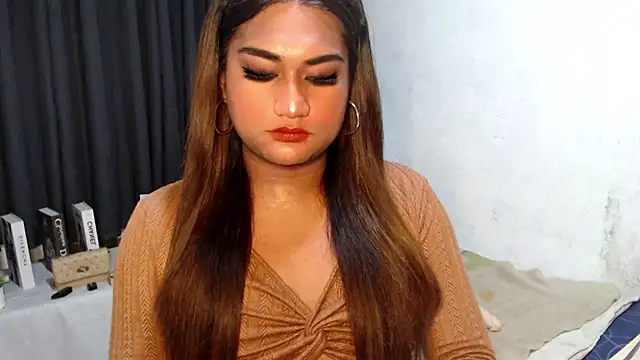 Elysia Fox online show from 02-06-26, 07:12