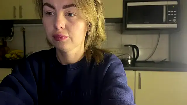 MartaLuna  online show from 04-08-26, 07:36