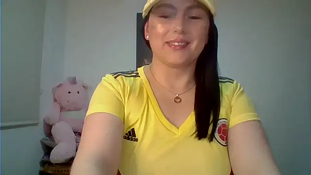 Snapshot of Venusina_07 chatting on 06-13-26, 03:48 Venusina 07 online show from 06-13-26, 03:48