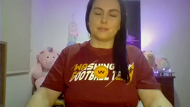 Snapshot of Venusina_07 chatting on 07-20-26, 02:48 Venusina 07 online show from 07-20-26, 02:48