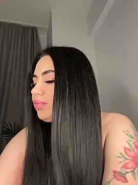 Snapshot of Andrestarr chatting on 03-08-26, 06:01 Andrestarr online show from 03-08-26, 06:01