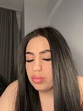 Snapshot of Andrestarr chatting on 03-16-26, 06:01 Andrestarr online show from 03-16-26, 06:01