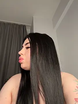 Snapshot of Andrestarr chatting on 03-27-26, 07:24 Andrestarr online show from 03-27-26, 07:24