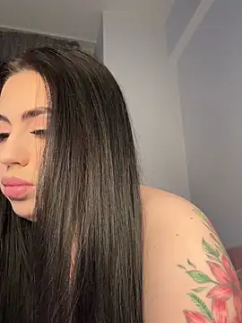 Snapshot of Andrestarr chatting on 03-31-26, 05:02 Andrestarr online show from 03-31-26, 05:02