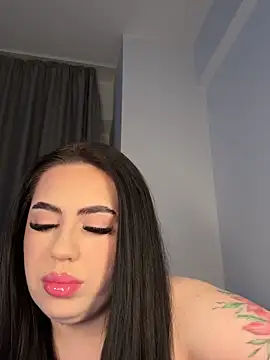 Snapshot of Andrestarr chatting on 04-06-26, 07:37 Andrestarr online show from 04-06-26, 07:37