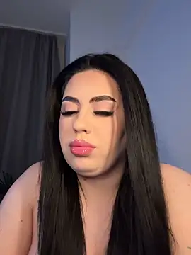 Snapshot of Andrestarr chatting on 04-13-26, 05:18 Andrestarr online show from 04-13-26, 05:18