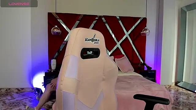 alexiaystive3 online show from 10-15-25, 03:56