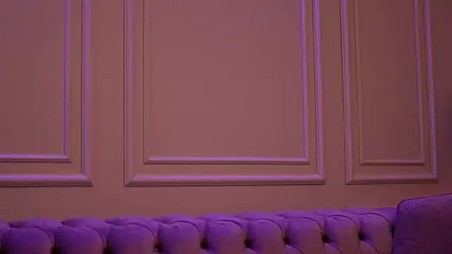 KatieHayes online show from 10-11-25, 05:55