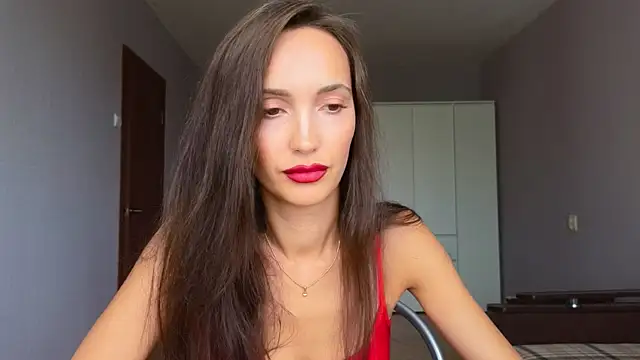 Lillian-Clark online show from 04-20-26, 07:55