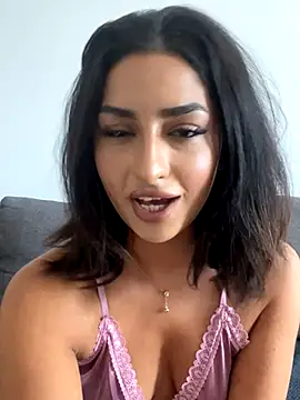 Mia spicyy online show from 11-04-25, 10:14