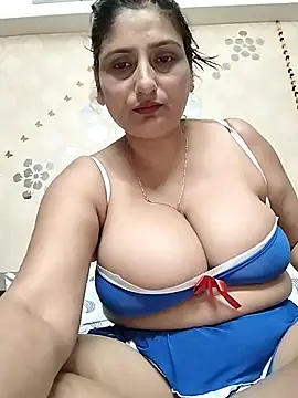 Snapshot of Loveangle1 chatting on 09-21-25, 06:09 Loveangle1 online show from 09-21-25, 06:09