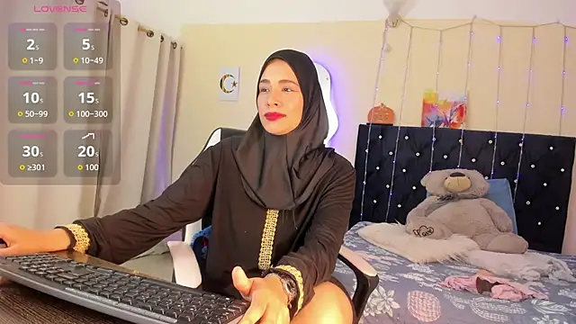 Snapshot of ShanaJamil chatting on 04-22-26, 12:07 ShanaJamil online show from 04-22-26, 12:07