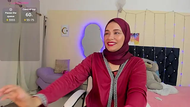 Snapshot of ShanaJamil chatting on 04-28-26, 12:10 ShanaJamil online show from 04-28-26, 12:10