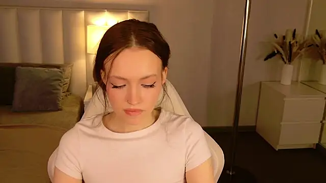 SallyPinkman online show from 02-05-26, 09:03