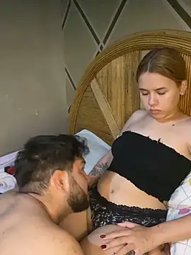 coupleyys online show from 04-05-26, 06:38