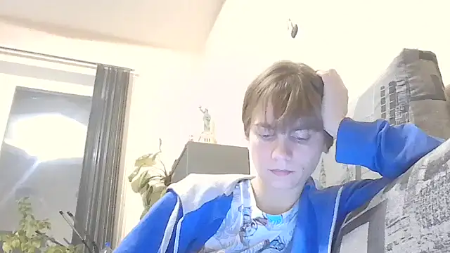 Loriven online show from 11-19-25, 07:03