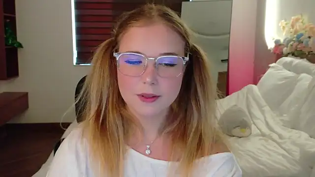 Lilith Bonheur online show from 03-31-26, 03:08