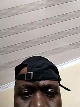 Snapshot of Dickninja084 chatting on 10-06-25, 10:12 Dickninja084 online show from 10-06-25, 10:12