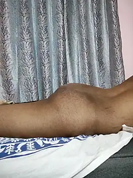 Snapshot of varun69247 chatting on 02-26-26, 06:18 varun69247 online show from 02-26-26, 06:18