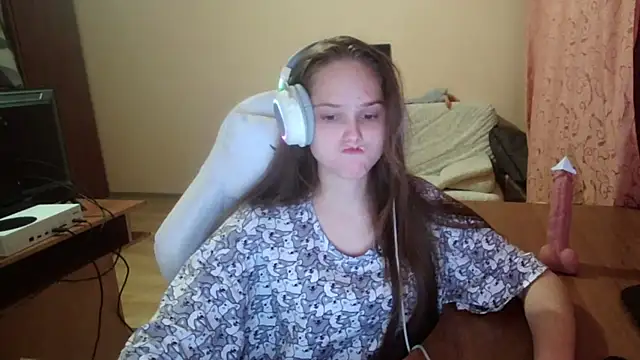 SharybbFace online show from 09-26-25, 05:17