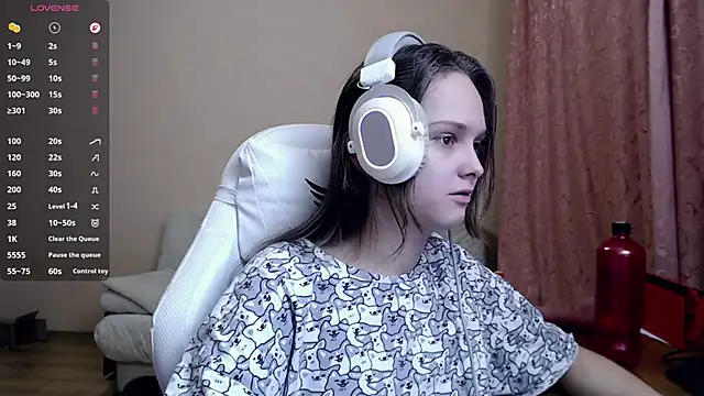 SharybbFace online show from 10-25-25, 03:07