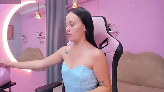 sofi  18  online show from 02-25-26, 06:28