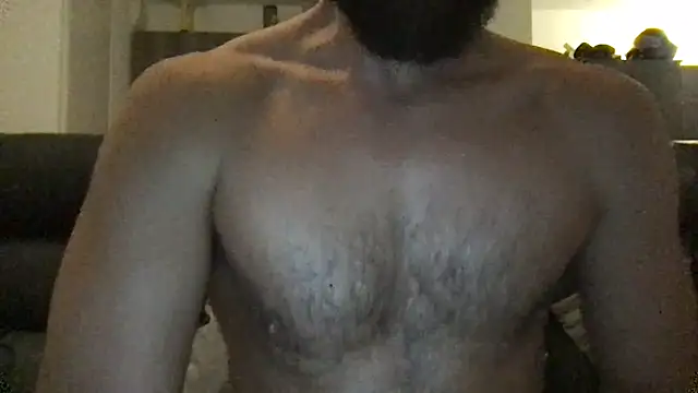 Snapshot of flambeur93 chatting on 11-17-25, 02:39 flambeur93 online show from 11-17-25, 02:39