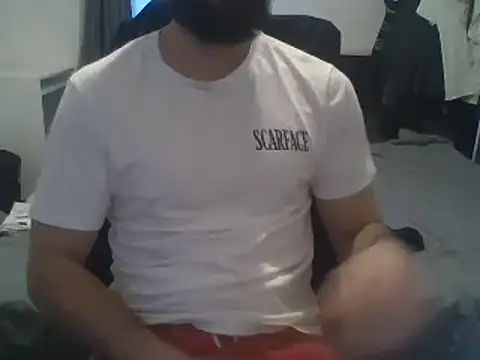 Snapshot of flambeur93 chatting on 02-12-26, 04:57 flambeur93 online show from 02-12-26, 04:57