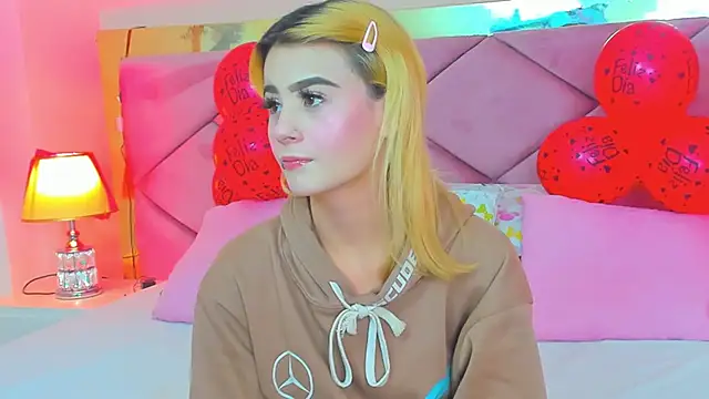 ChloeLaurentt online show from 03-03-26, 01:23