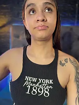 Isabella-Teen online show from 02-10-26, 01:53