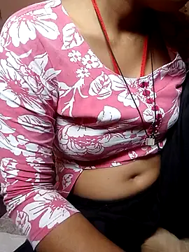 Hot sundri83838 online show from 04-12-26, 07:35