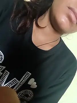 Aaisha-16 online show from 06-06-26, 02:49
