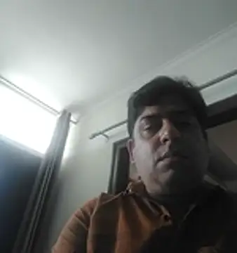Snapshot of Love40777 chatting on 07-02-26, 05:35 Love40777 online show from 07-02-26, 05:35