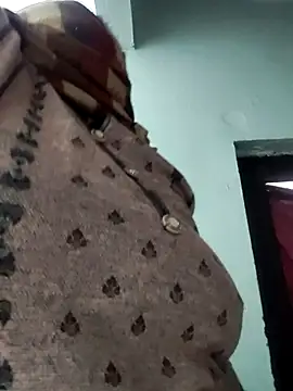 Mmm143 online show from 12-20-25, 03:13