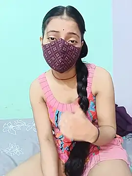 20 year only girl online show from 07-28-26, 03:24