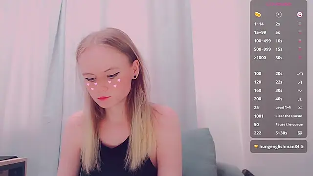Snapshot of AliceNya_cute chatting on 06-11-26, 06:44 AliceNya cute online show from 06-11-26, 06:44