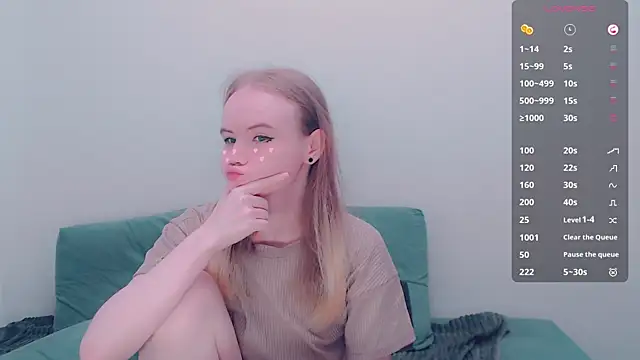 Snapshot of AliceNya_cute chatting on 07-13-26, 03:09 AliceNya cute online show from 07-13-26, 03:09
