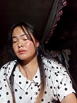 emilyzz online show from 01-07-26, 01:46