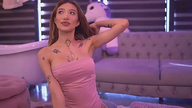 Snapshot of SiennaJayden chatting on 09-20-25, 07:31 SiennaJayden online show from 09-20-25, 07:31