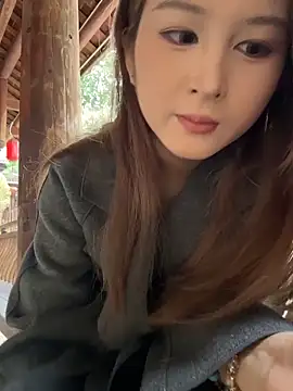 yuki june online show from 02-05-26, 08:41