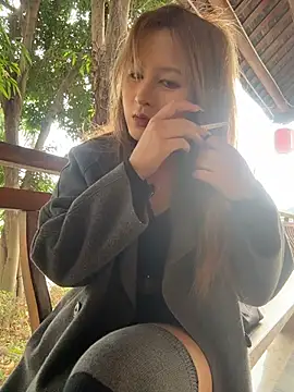 yuki june online show from 03-07-26, 08:44