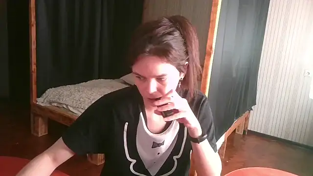 EthelsLover online show from 03-09-26, 08:40