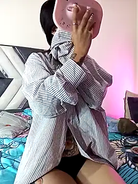 Emily Cat18 online show from 09-17-25, 03:57