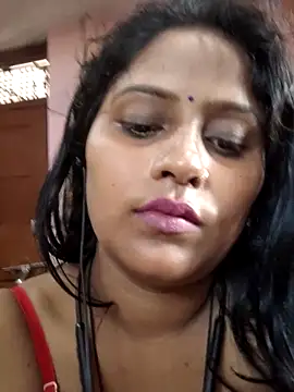 Jasmine Januja online show from 05-15-26, 10:50