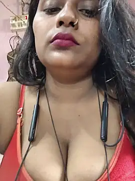 Jasmine Januja online show from 07-30-26, 02:21