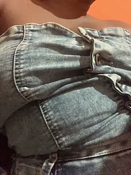 Snapshot of mii_ysaa chatting on 04-16-26, 03:51 mii ysaa online show from 04-16-26, 03:51