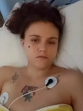 cicithtbitch online show from 10-29-25, 05:36