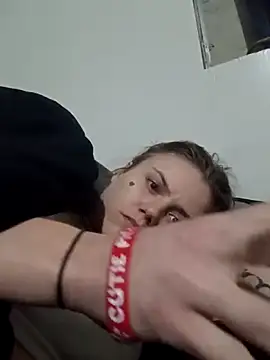 cicithtbitch online show from 12-22-25, 02:41