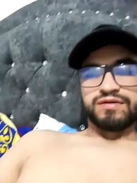 Chrys harris77 online show from 10-20-25, 02:34