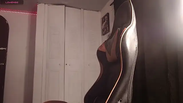 Chrys harris77 online show from 11-28-25, 01:52